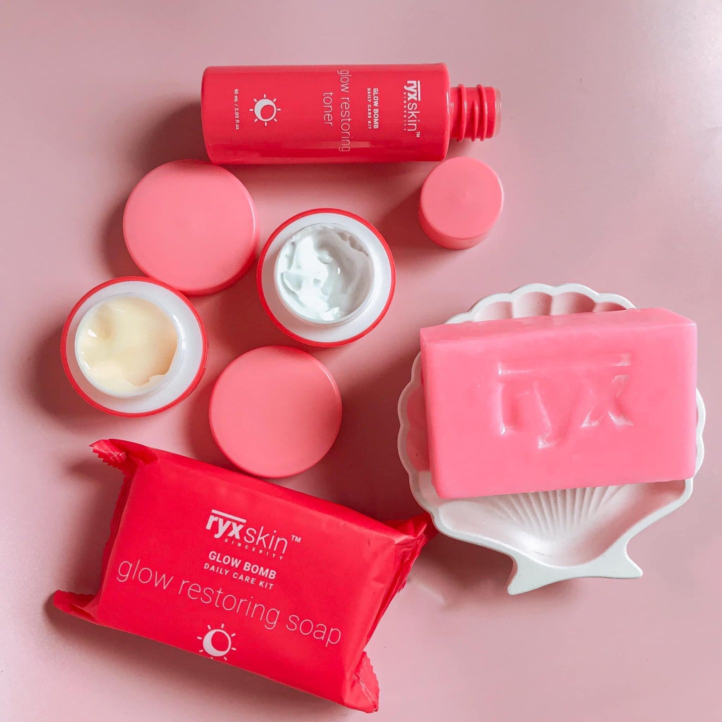 Ryx Glow Bomb Face Rejuvenating Set